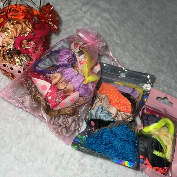 Scrunchy Bundle - Picture 3 of 8